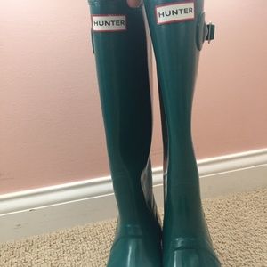 teal hunter boots! PRICE IS FIRM